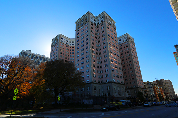 Edgewater Beach Hotel | ChicagoHome Brokerage Network at @properties